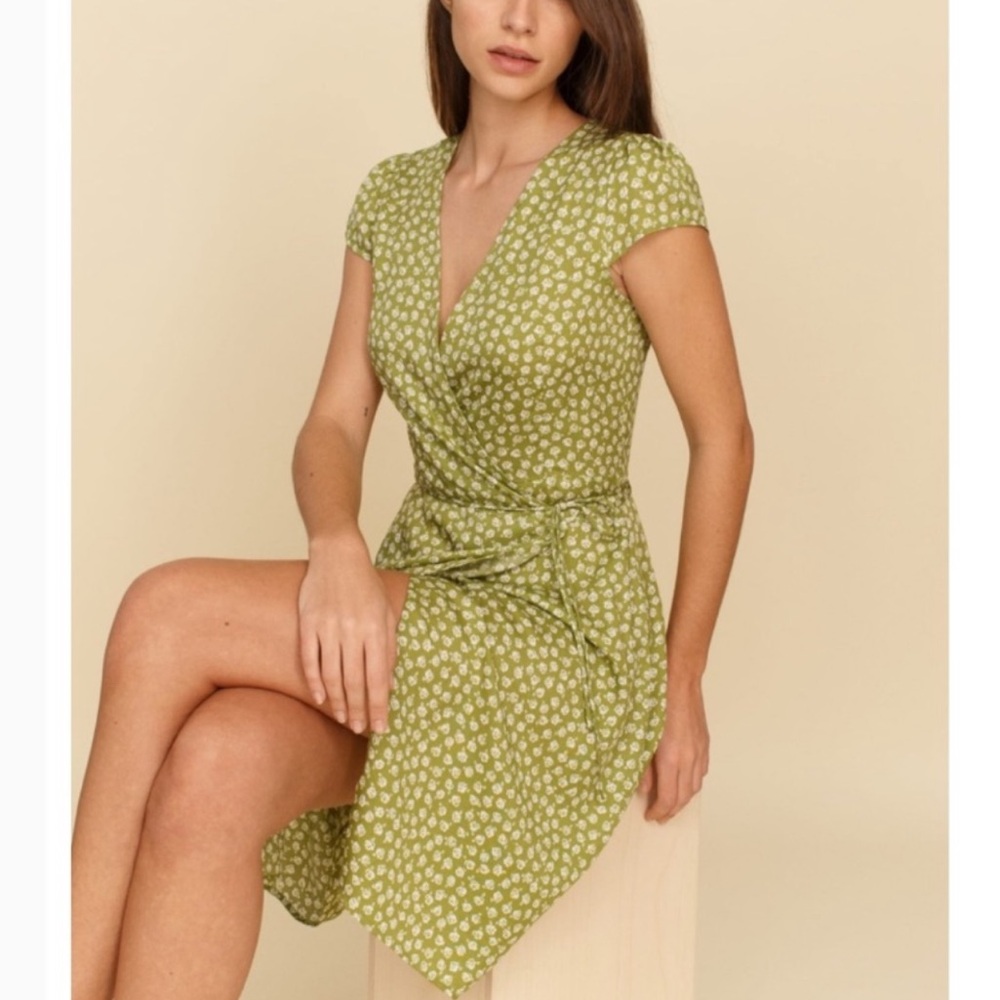 Reformation zena wrap Green Midi Sundress with Flutter Cap Sleeves